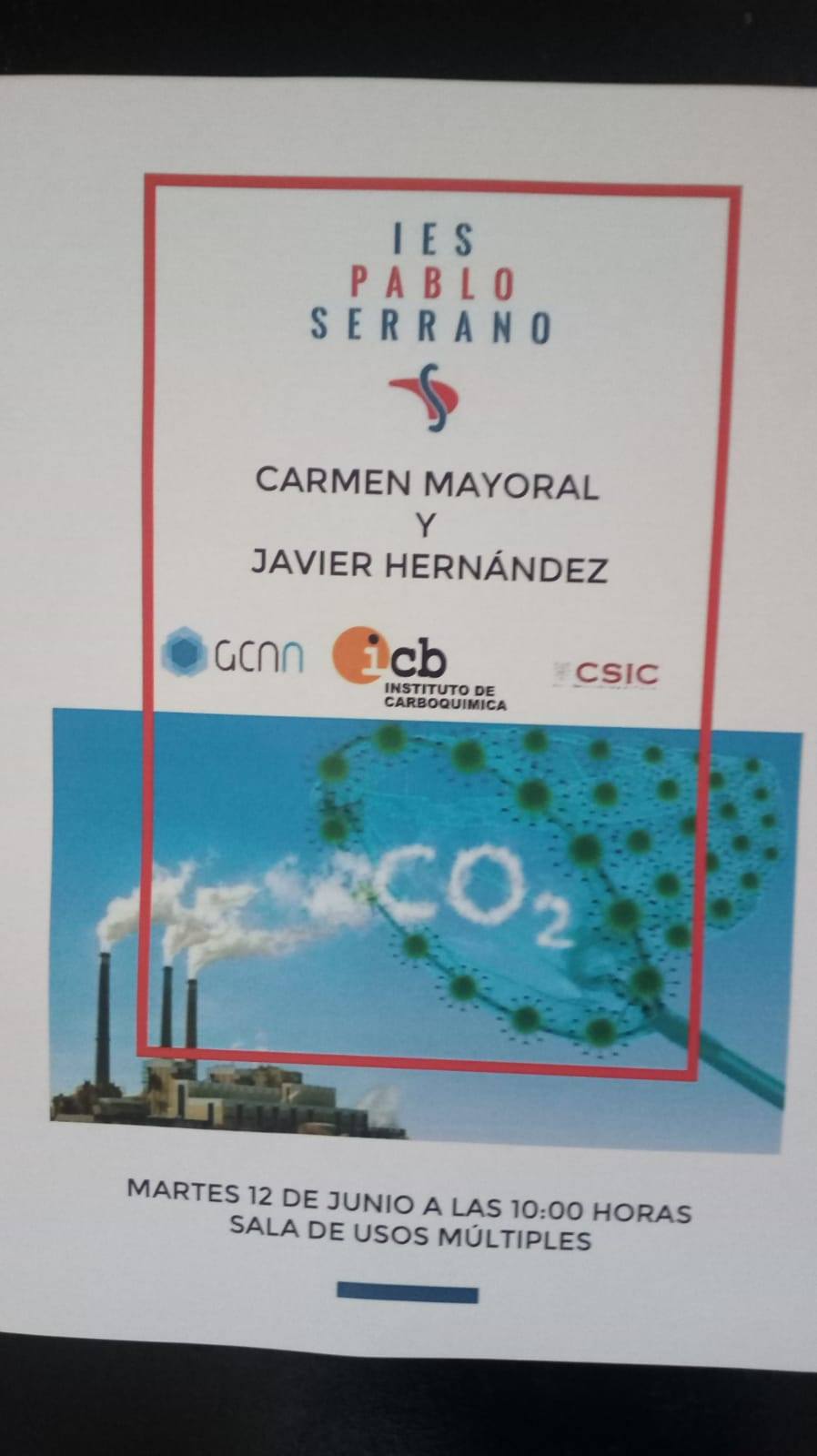 Dr. Javier Hernandez habla de electroquímica en IES Pablo Serrano - Instituto de Carboquímica